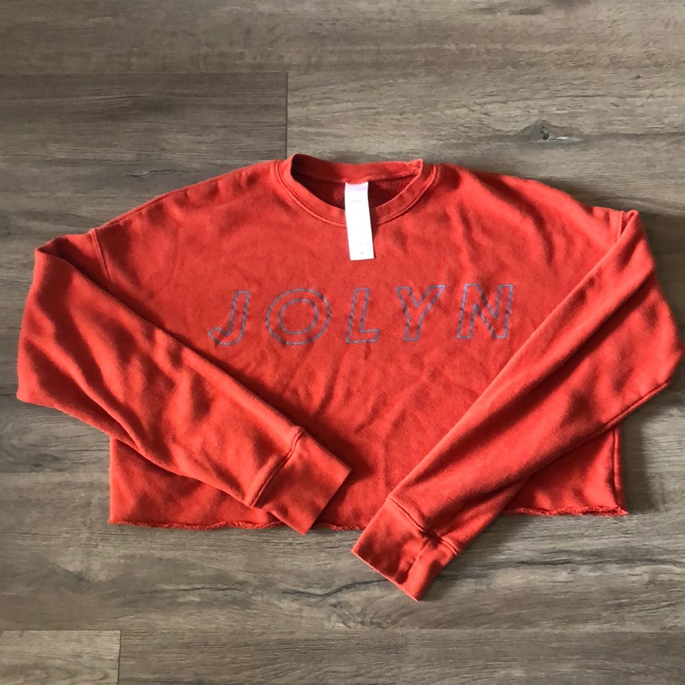 Jolyn Monday Crop Top/Sweatshirt - Medium